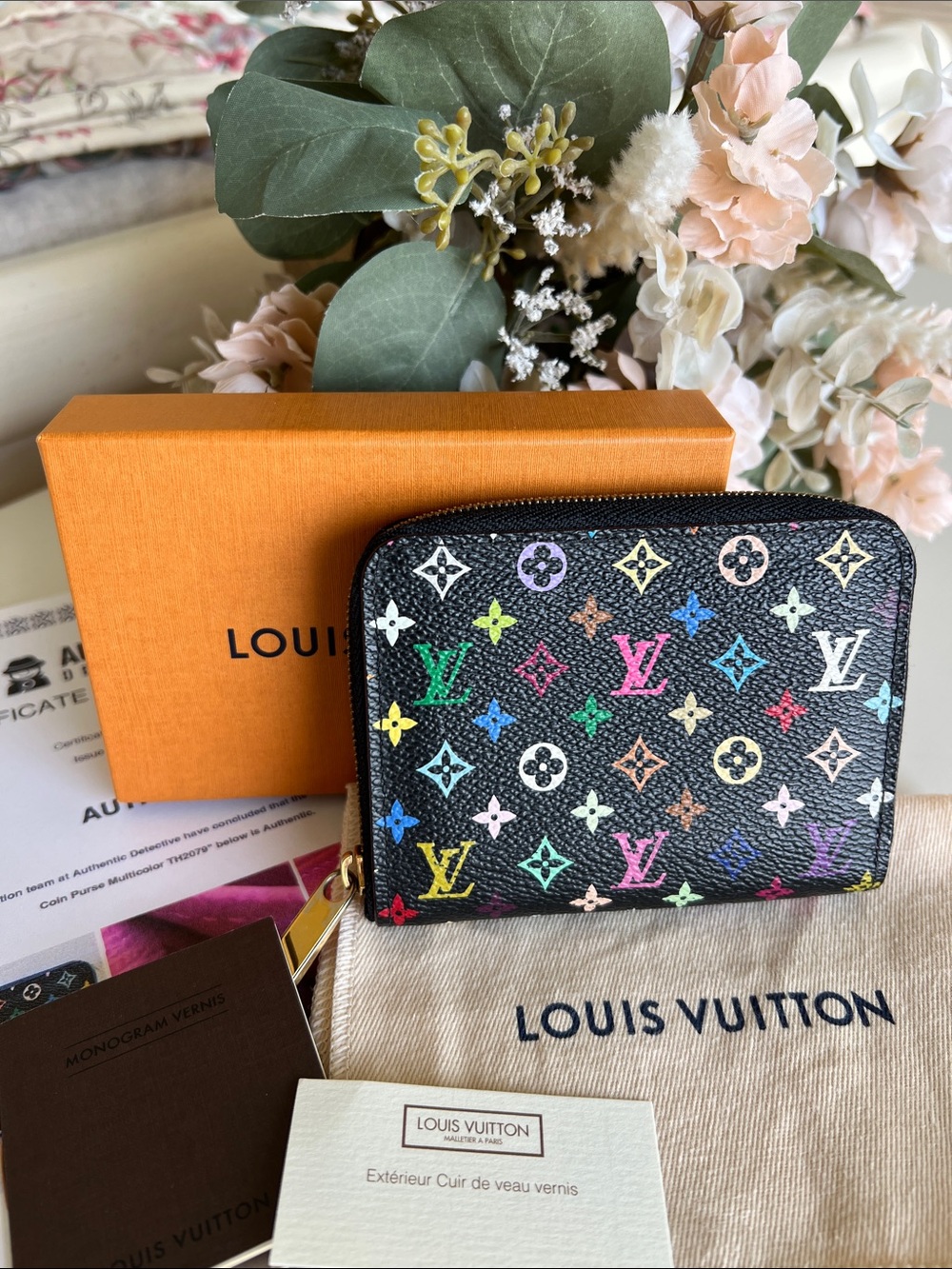 LOUIS VUITTON Compact Zippy Coin Purse / Wallet 🌸 Murakami Black & Multicolore